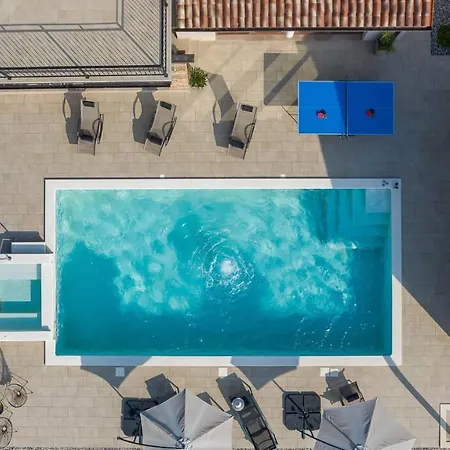 Wonderful Mattuzzi With Private Pool Near The Town By Wiibuk Villa