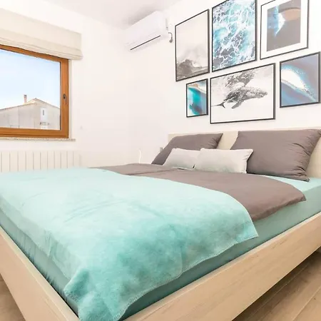 Wonderful Mattuzzi With Private Pool Near The Town By Wiibuk Villa Pula