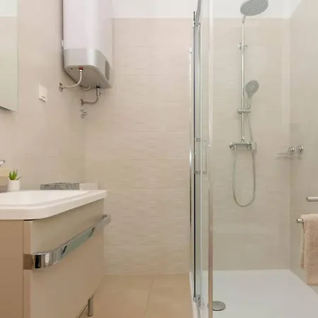 Villa Wonderful Mattuzzi With Private Pool Near The Town By Wiibuk *