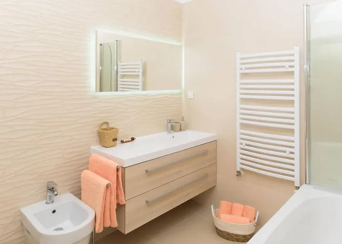 Wonderful Mattuzzi With Private Pool Near The Town By Wiibuk Vila *