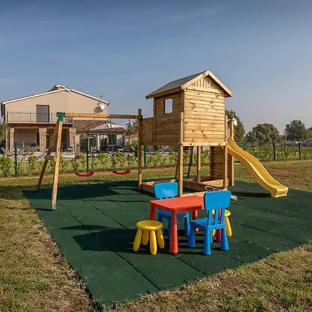 Wonderful Mattuzzi With Private Pool Near The Town By Wiibuk Вілла *