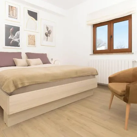 Wonderful Mattuzzi With Private Pool Near The Town By Wiibuk *